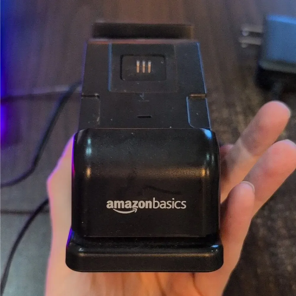 AmazonBasics Dual Controller Charging Dock w/ AC Adapter, Indicator, Black